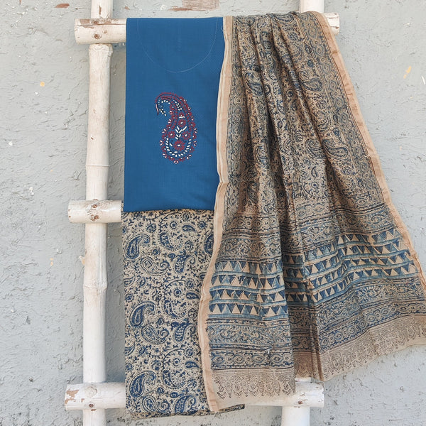 KAIRI-Pure Cotton Handloom Blue Top With Emboriderey Kairi Motif Pure Cotton Kalamakari Blue With Cream Bottom And Matching Chanderi Dupatta