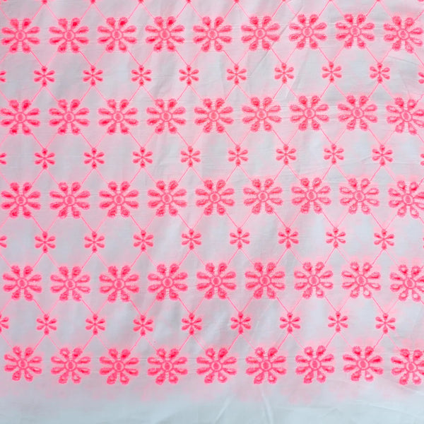 ( PRE-CUT 1.30 METER ) Pure Cotton Hakoba White And Pink Flower Design Fabric