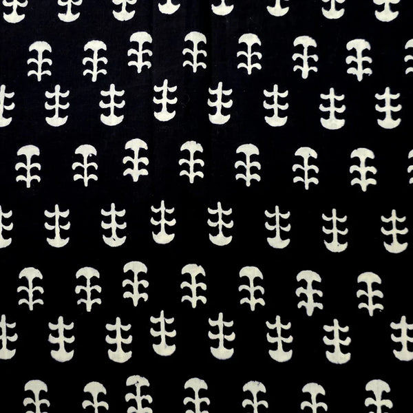 ( PRE-CUT 1 METER ) Pure Cotton Black And White Fish Bones Hand Block Print Fabric