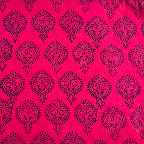 Pure Cotton Gamthi Pink With Blue Big Motif Hand Block Print Fabric