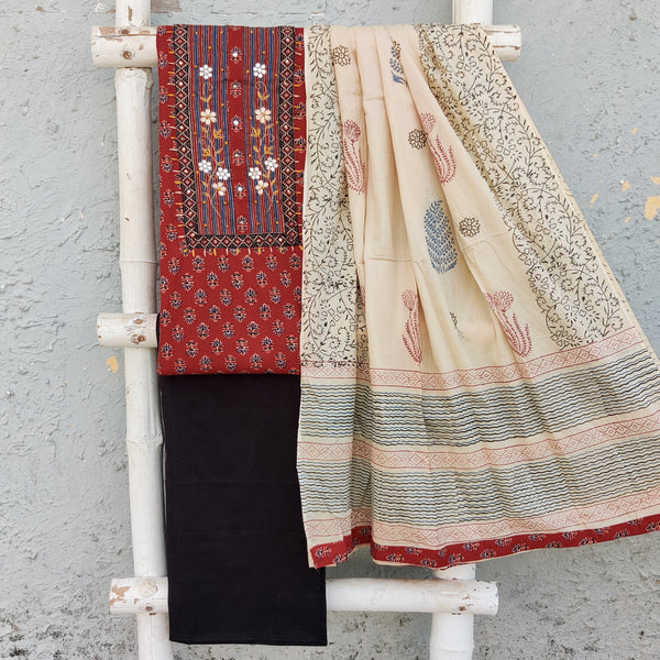 RUHI-Pure Cotton  Ajrak With Intricate Design Yoke Top And Black Plain Bottom And Cotton Dupatta