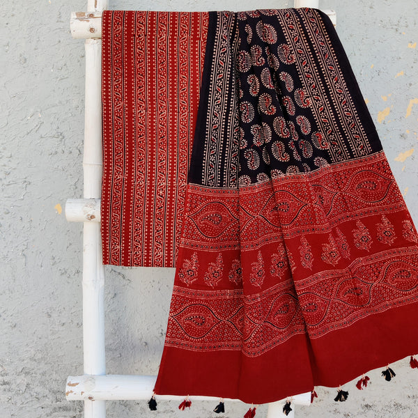 SAILEE-Pure Cotton Ajrak Rust And Black Stripes Border Top With Black And Rust  Dupatta