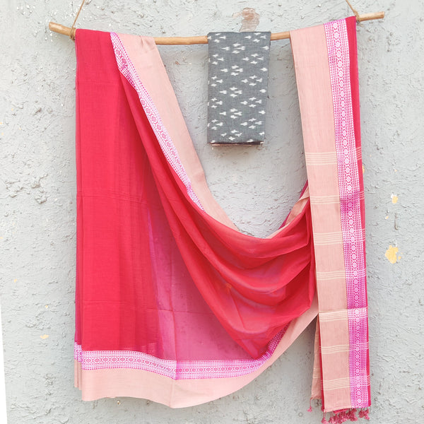 ANTARA-Pure Cotton Bengal Handwoven Soft Saree With A Complementary Contrast Blouse Pink Saree