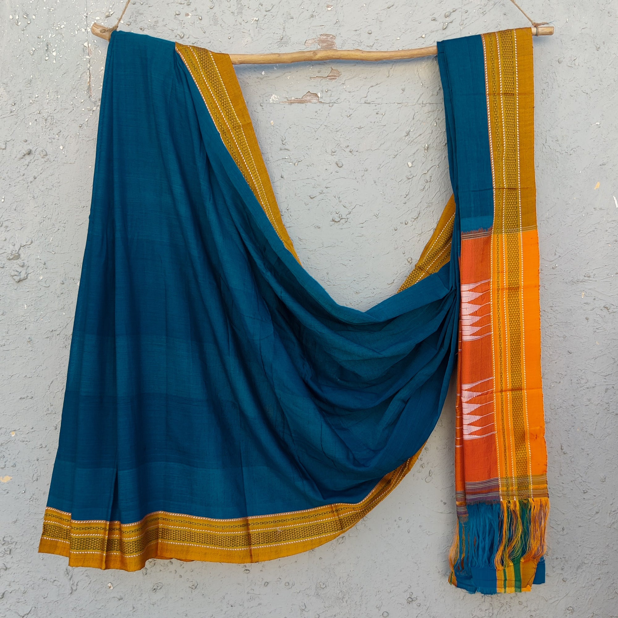 Buy Handloom Cotton Viscose Ilkal Saree with Pure Resham Pallu - Royal Blue  with Red Border - Very Much Indian – verymuchindian.com