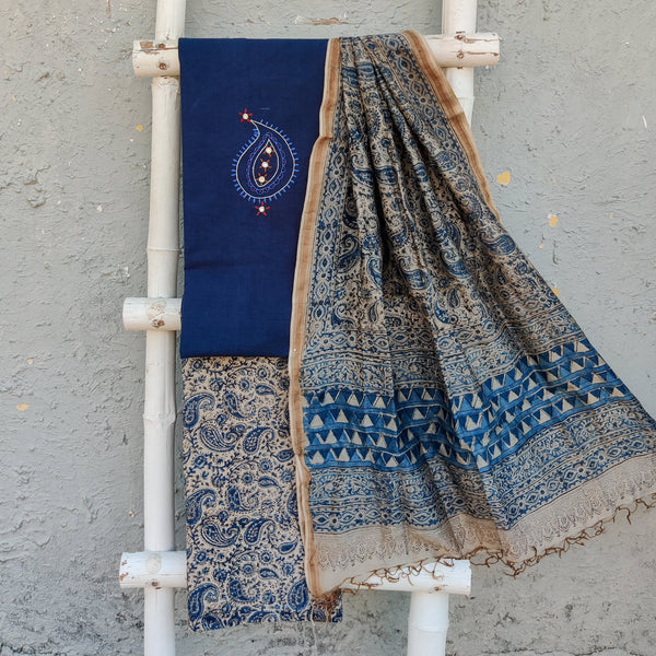 KAIRI-Pure Handloom Cotton Top With Hand Embroidered Kairi Motif Pure Cotton Kalamkari Bottom And A Matching Chanderi Kalamkari Duppatta