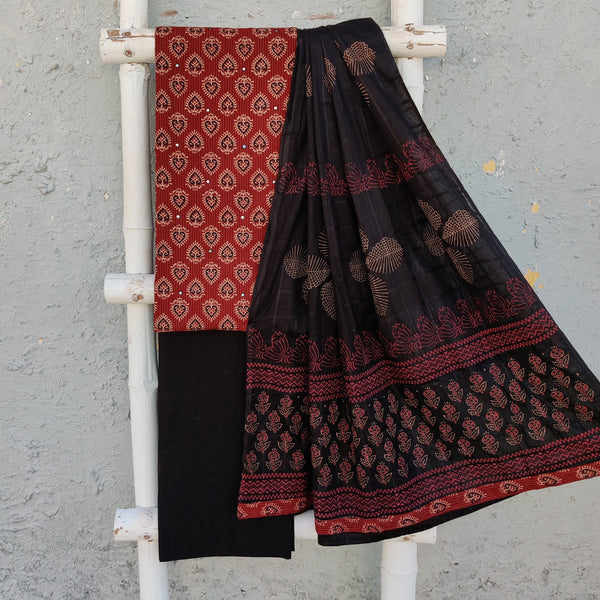 MEGH - Pure Cotton Kaatha Veg Ajrak Rust Top With Plain Bottom And Aa Printed Dupatt