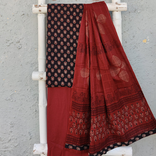 MEGH - Pure Cotton Kaatha Veg Ajrak Top With Plain Bottom And A Printed Dupatta