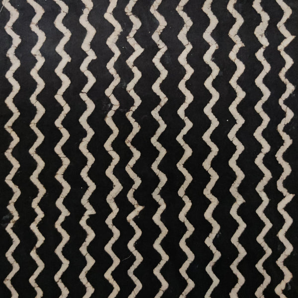 Pre-Cut 1.40 Meter Pure Cotton Dabu Dark Kashish With Zig Zag Waves Hand Block Print Fabric