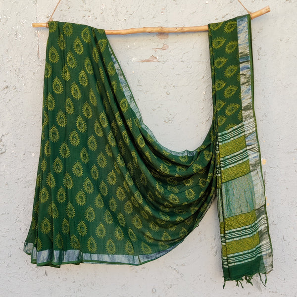 SUKOON - Linen Akola Dabu Green Intricate Droplet Saree