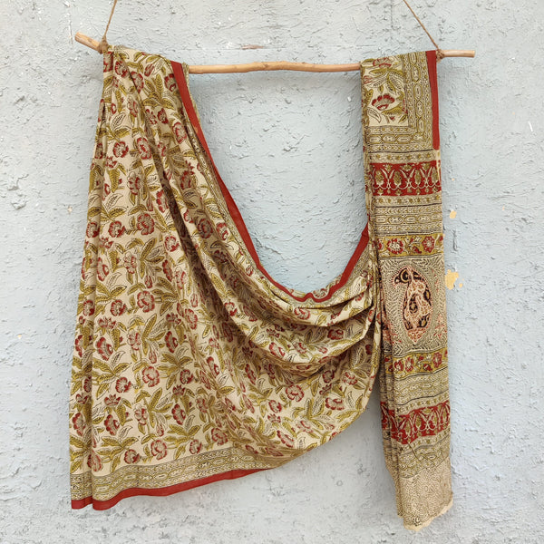 SWARA - Pure Cotton Kalamkari Off Beige With Gokarna Floral Jaal Hand Block Print Saree